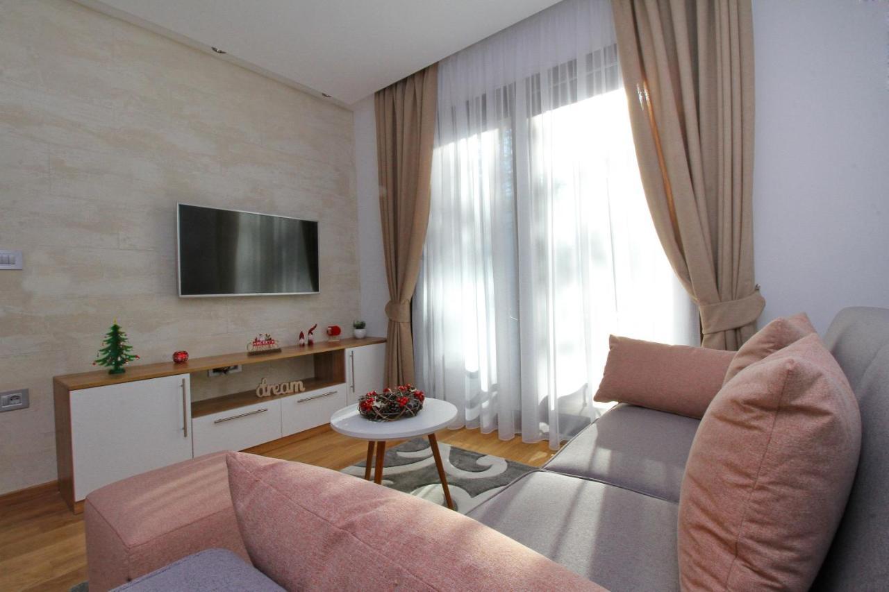 Time Out Lux Apartmani Zlatibor Exteriör bild